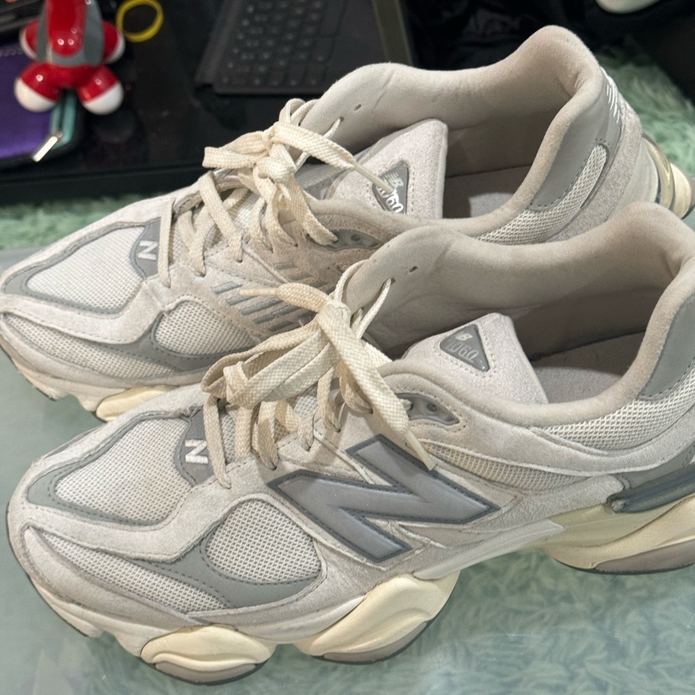 New balance mens size 12